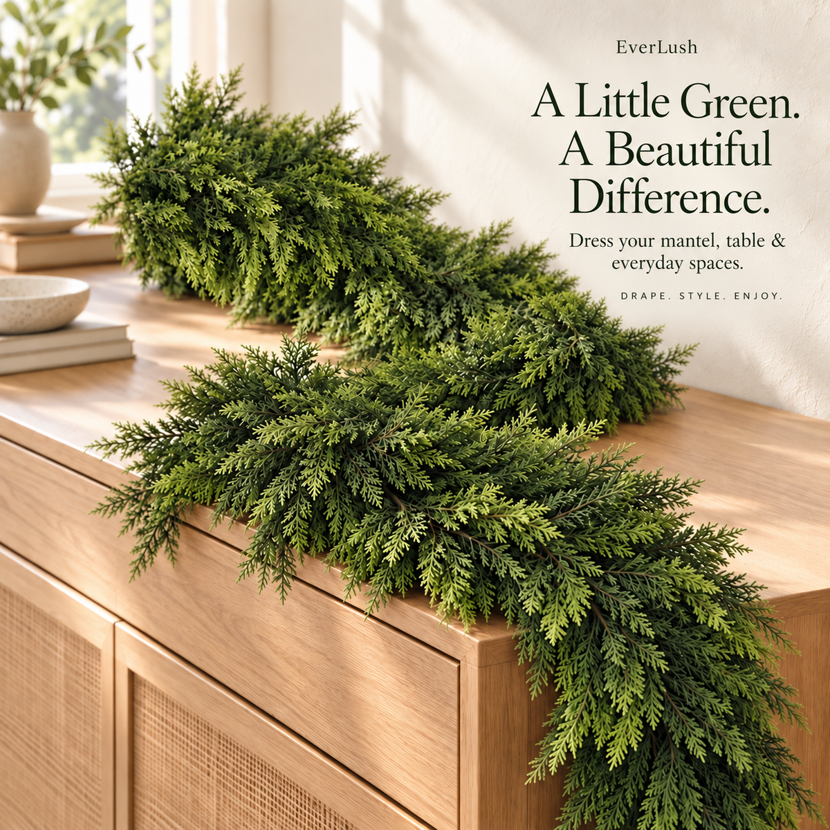 EverLush™ Real-Touch Cedar Garland